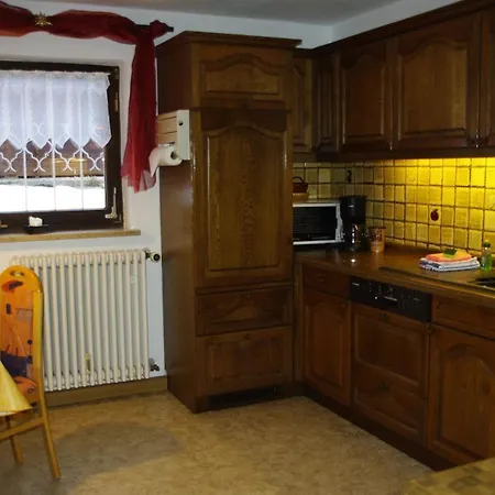 Im Erdgeschoss Mit Terrasse *